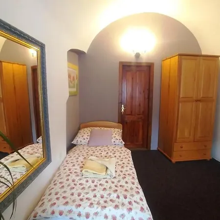 Aparthotel Mini Hotel Abraka & Apartments 4*