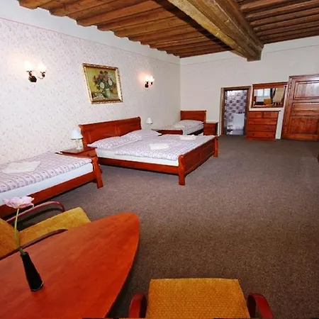 Aparthotel Mini Hotel Abraka & Apartments Cesky Krumlov