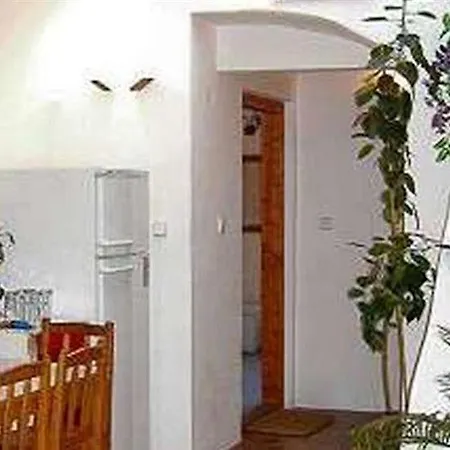 Aparthotel Mini Abraka &