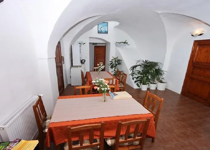 Apartmanhotel Mini Abraka &