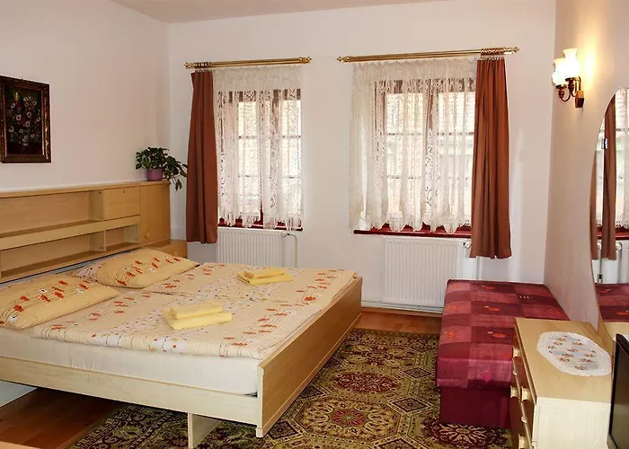 Aparthotel Mini Abraka & 4*