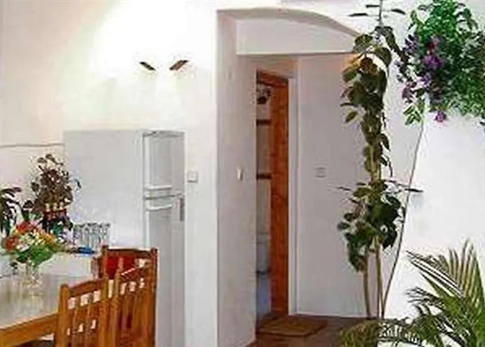Aparthotel Mini Abraka &