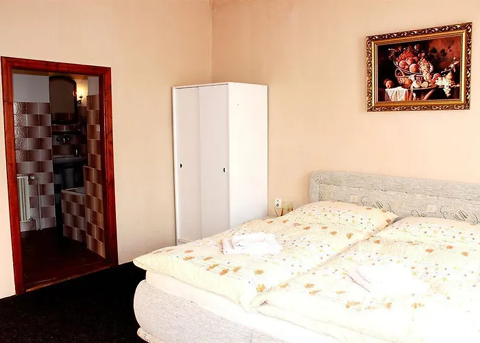 Apartmanhotel Mini Abraka & 4*